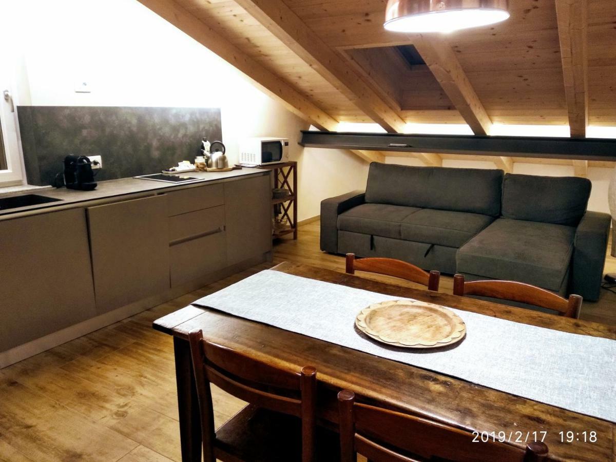 Maison Soleil - Mansarda อาออสตา ภายนอก รูปภาพ